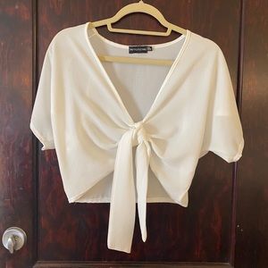 Pretty Little Thing white flowy top | never worn